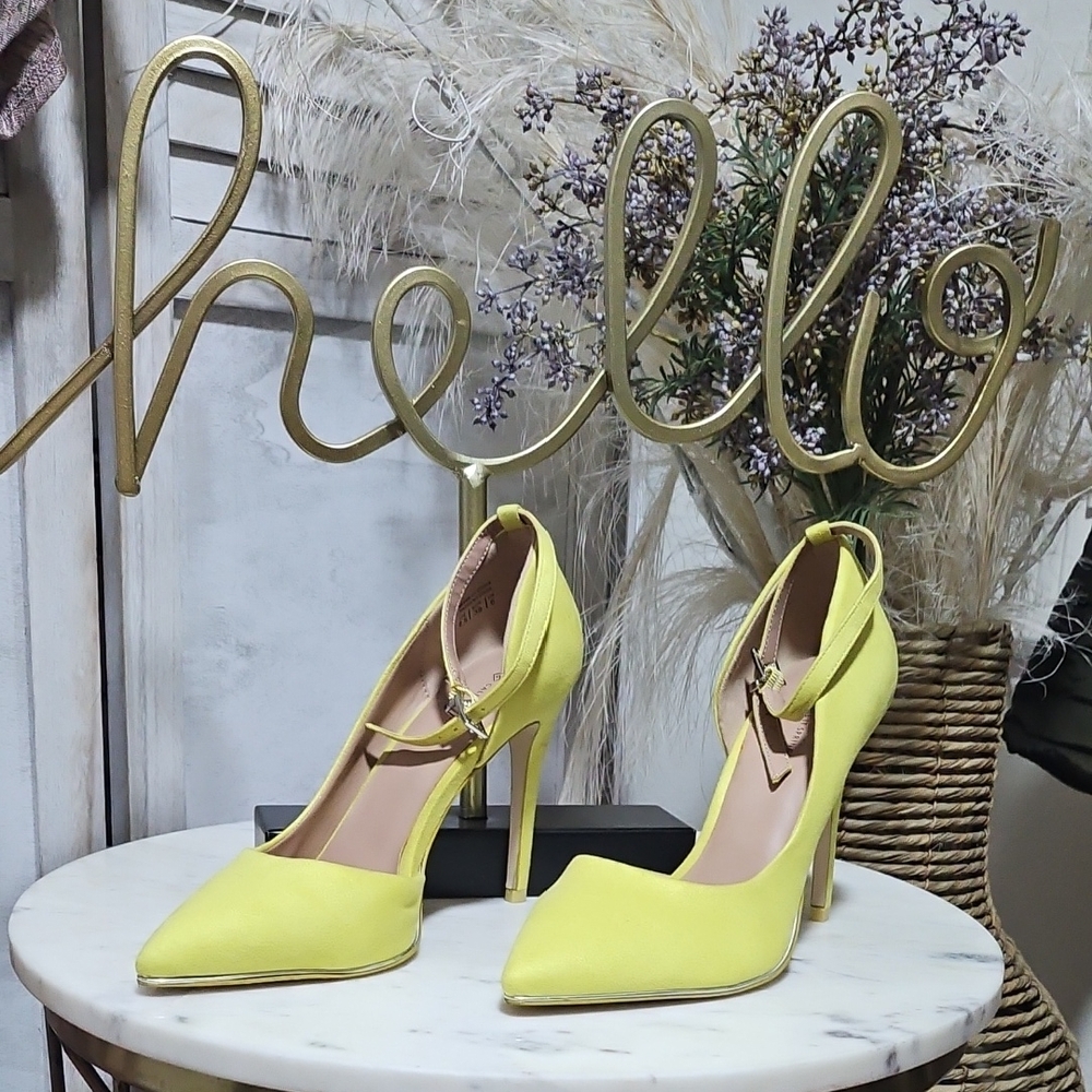 Elegant Yellow High Heels